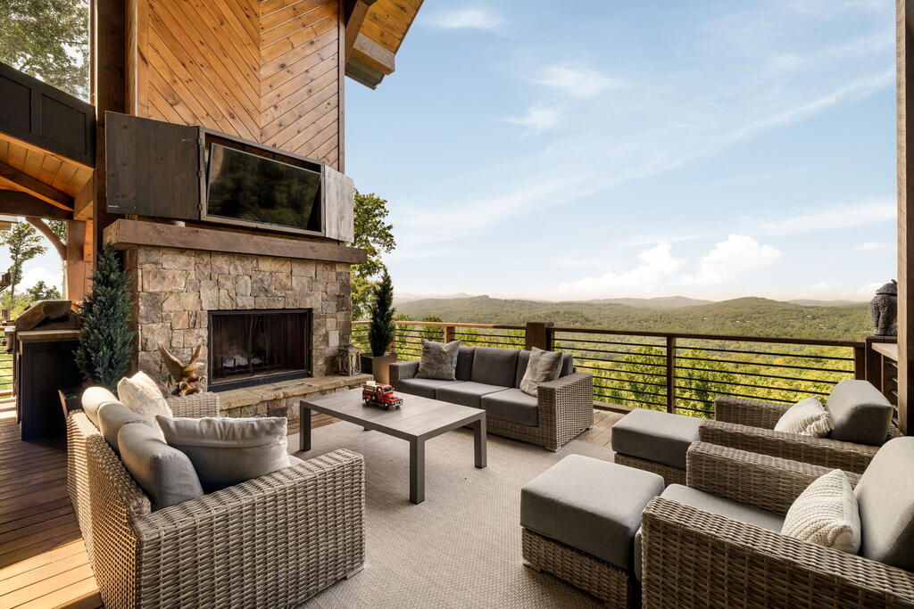 684 Overlook Road Blue Ridge, GA 30513 - Photo 6 of 101 Gallery Image 6