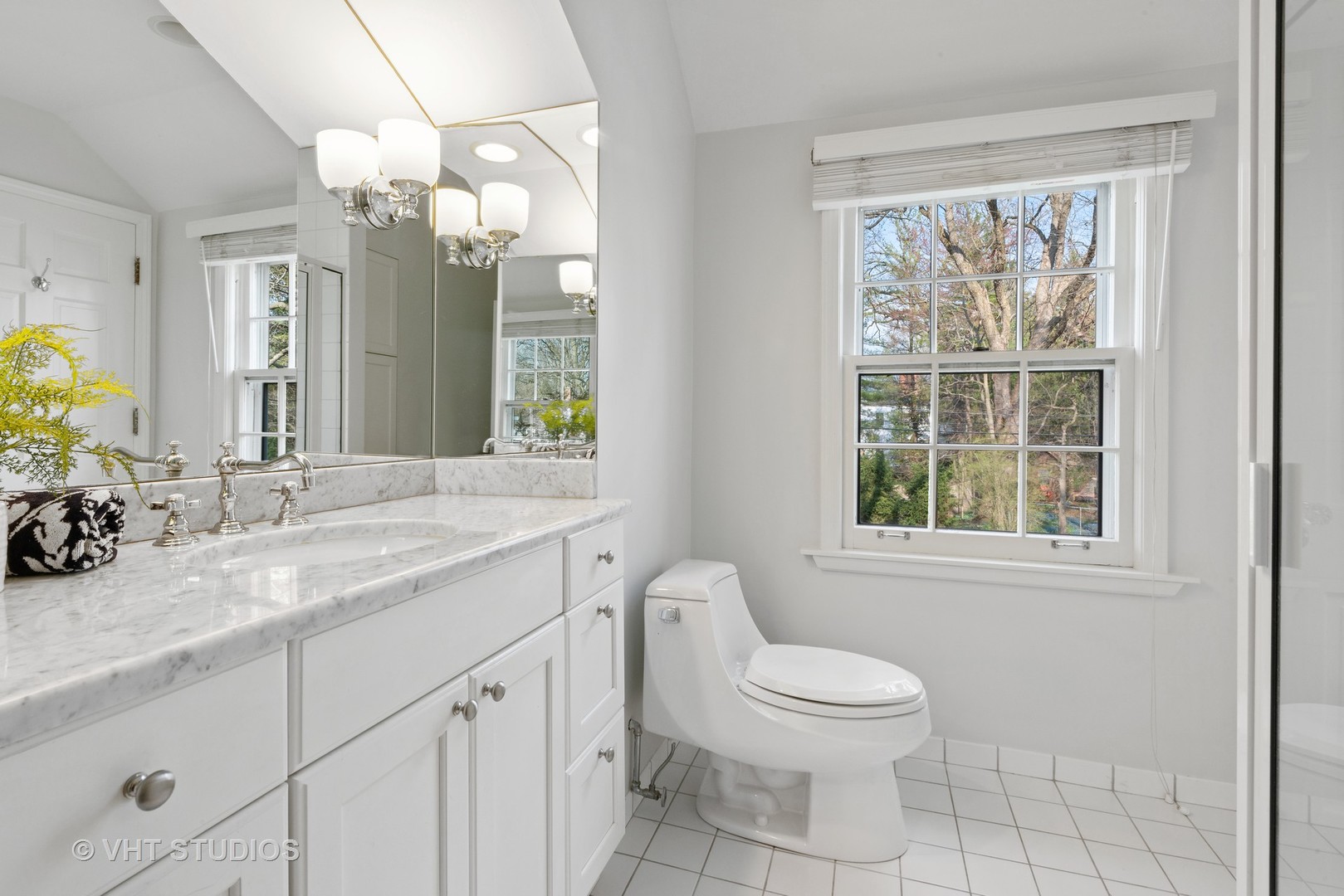 181 Apple Tree Road Winnetka, IL 60093 - Photo 22 of 25 Gallery Image 22