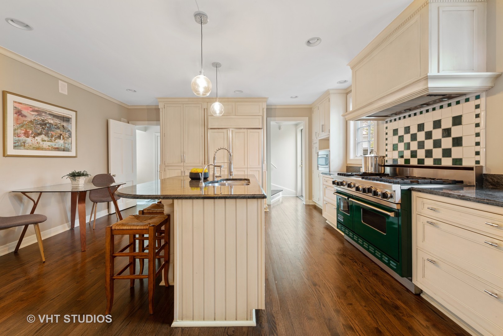181 Apple Tree Road Winnetka, IL 60093 - Photo 8 of 25 Gallery Image 8