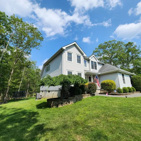 $490,000 | 408 Sassafrass Way, Stroudsburg, PA 18360