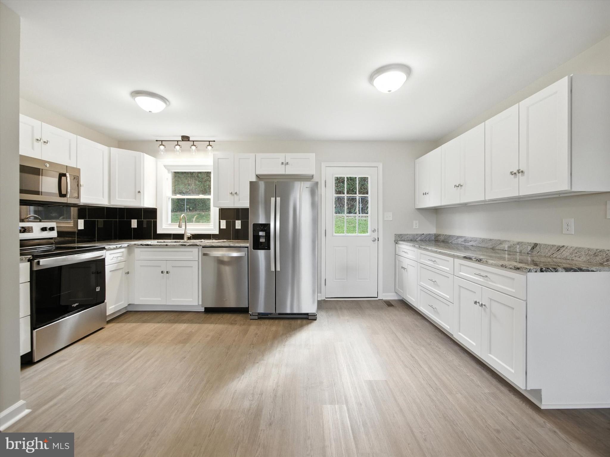 13872 Lower Edgemont Road Waynesboro, PA 17268 - Photo 5 of 28 Gallery Image 5