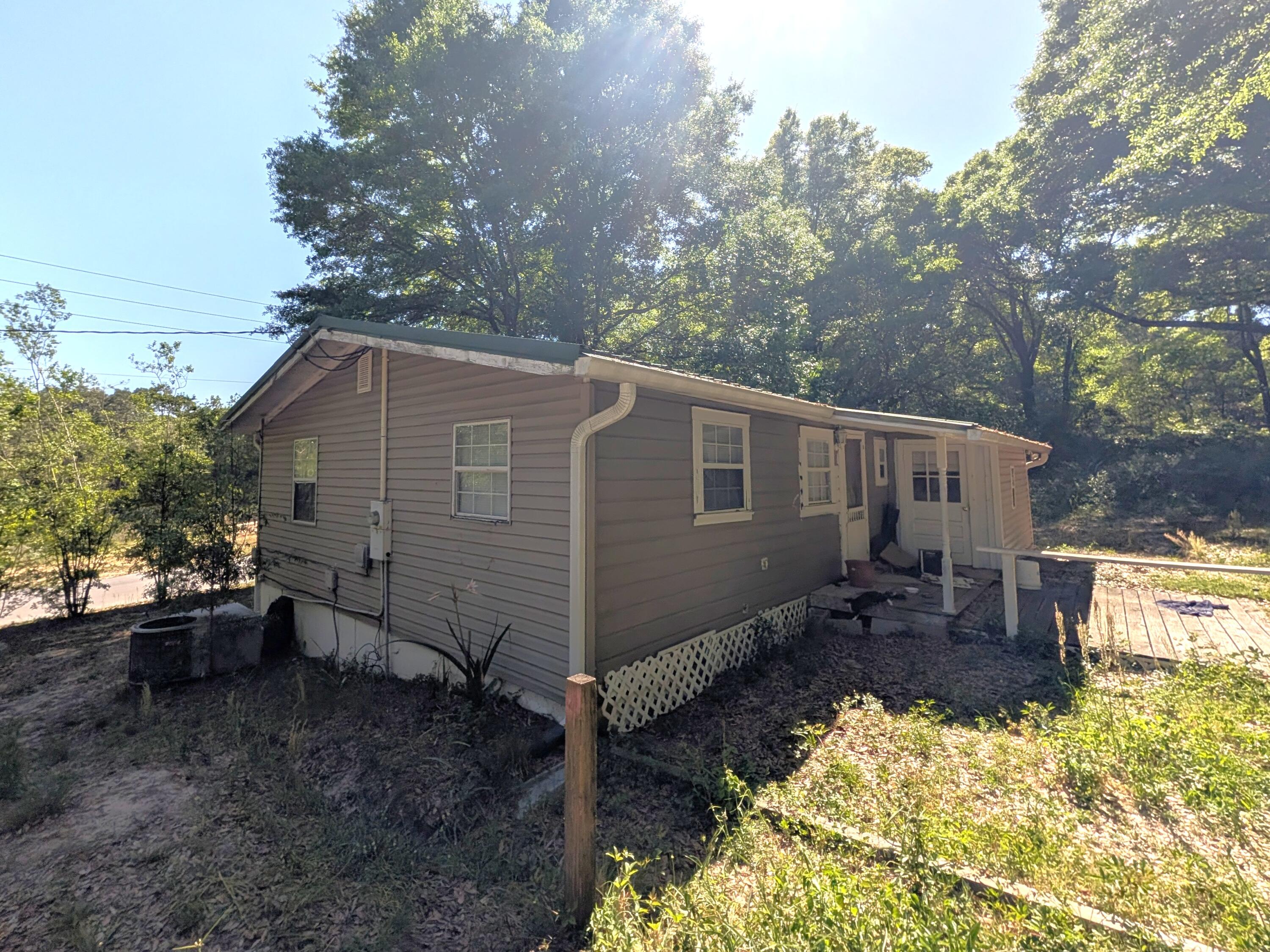 552 Reed Avenue Crestview, FL 32539 - Photo 4 of 13 RIGHT-REAR