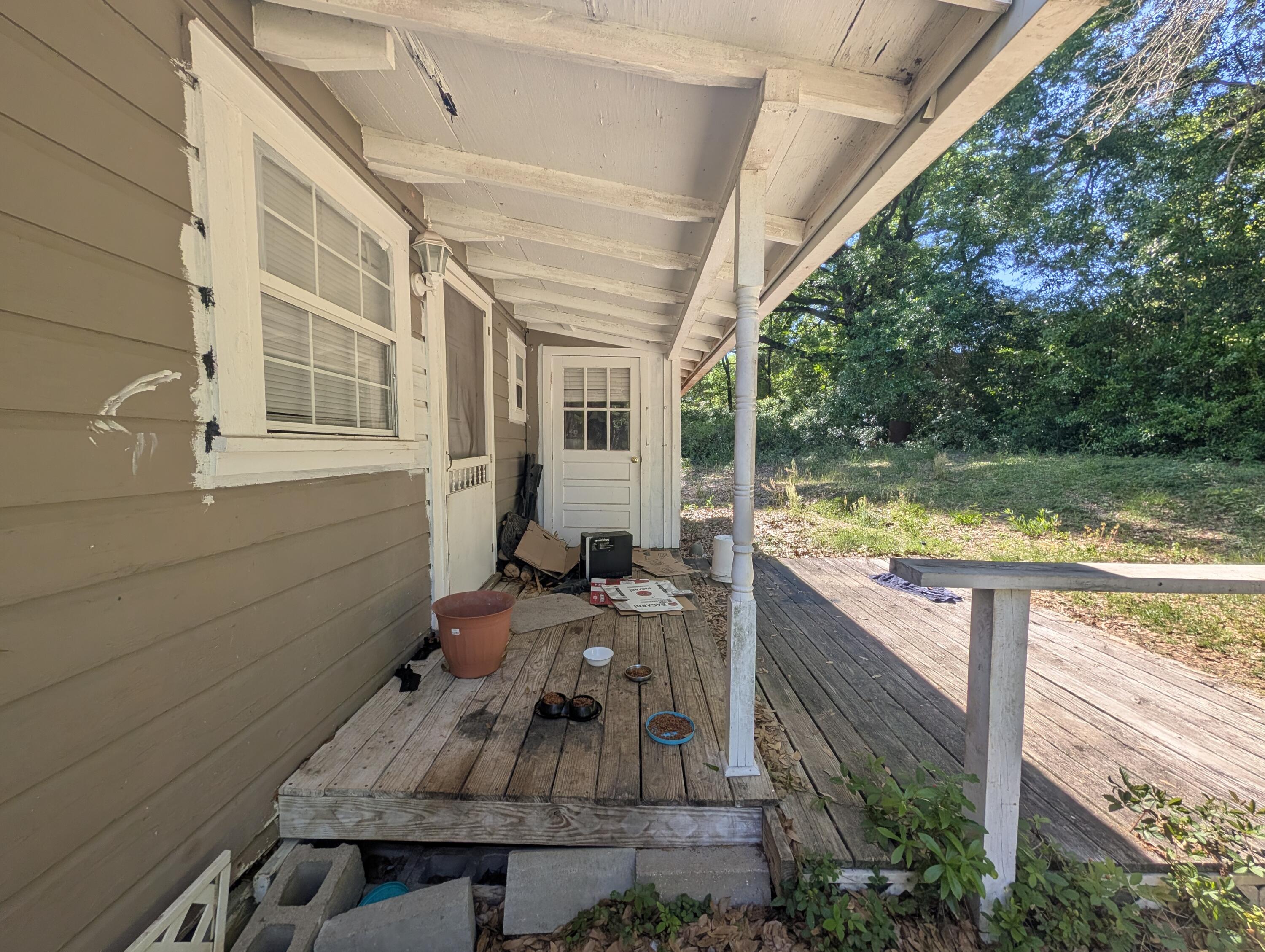 552 Reed Avenue Crestview, FL 32539 - Photo 8 of 13 BACK PORCH