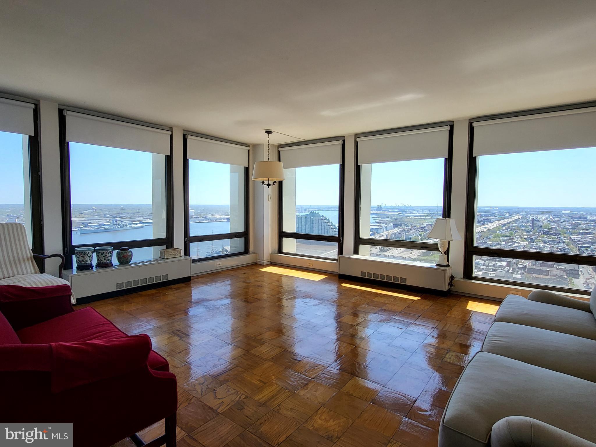 220 Locust Street, Unit 28DS Philadelphia, PA 19106 - Photo 1 of 18