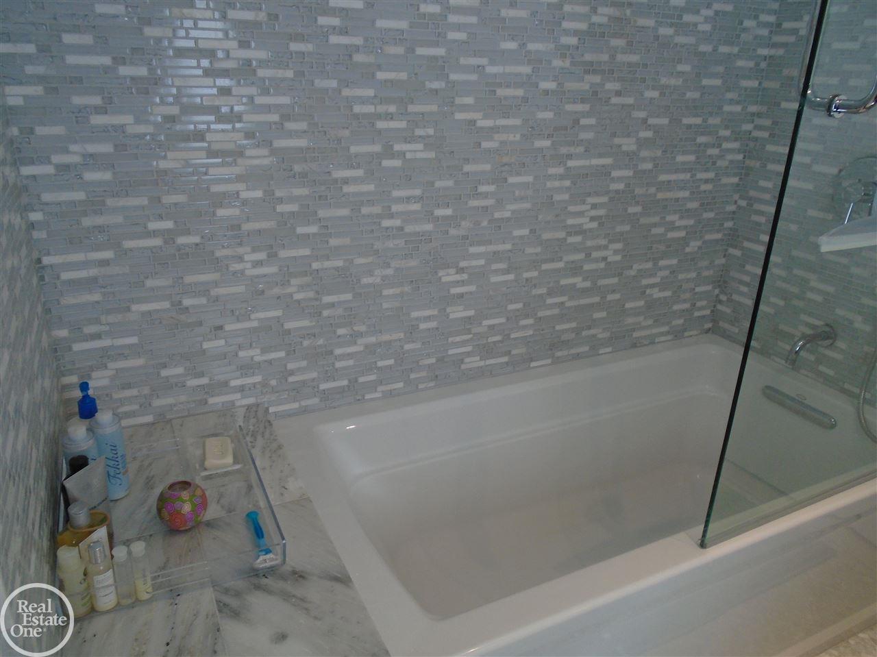 671 Westchester Road Grosse Pointe Park, MI 48230 - Photo 41 of 71