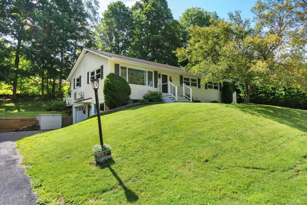 $389,900 | 21 Woodland Drive, Barre, VT 05641