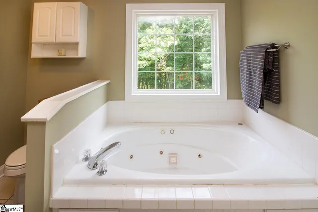 $470,000 | 104 Tinsley Drive, Anderson, SC 29621