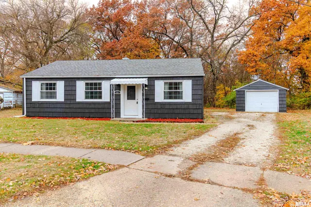 $119,900 | 101 Fulton Road, Marquette Heights, IL 61554