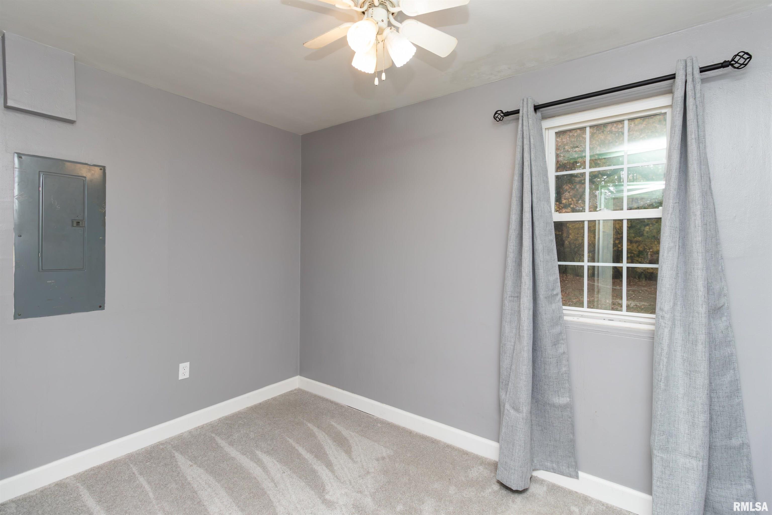 101 Fulton Road Marquette Heights, IL 61554 - Photo 30 of 33