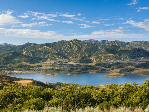 $1,060,000 | 1963 East Peak View Drive, Unit 399, Kamas, UT 84036