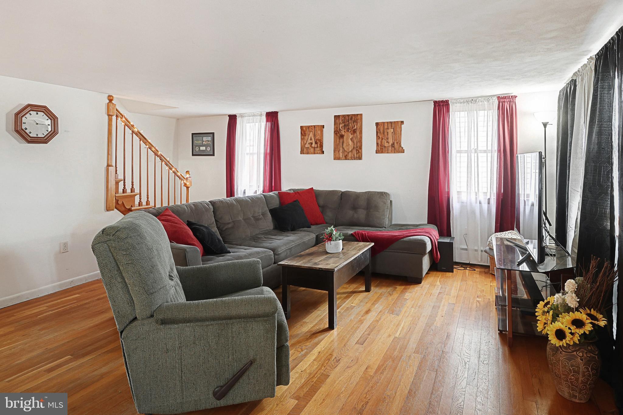 1928 Stoverstown Road Spring Grove, PA 17362 - Photo 13 of 34 Gallery Image 13