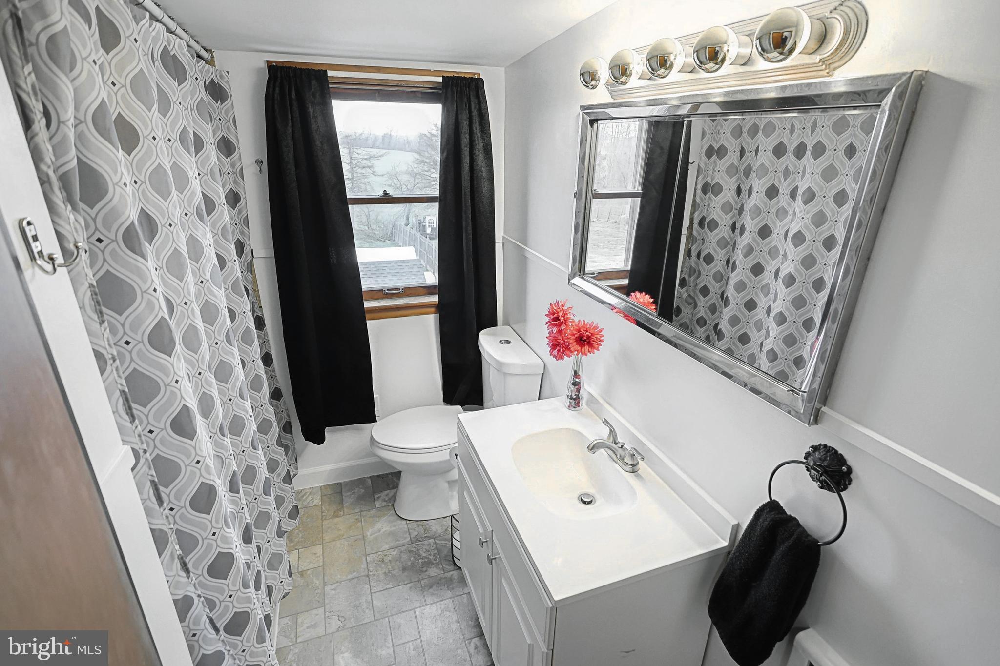 1928 Stoverstown Road Spring Grove, PA 17362 - Photo 30 of 34 Gallery Image 30