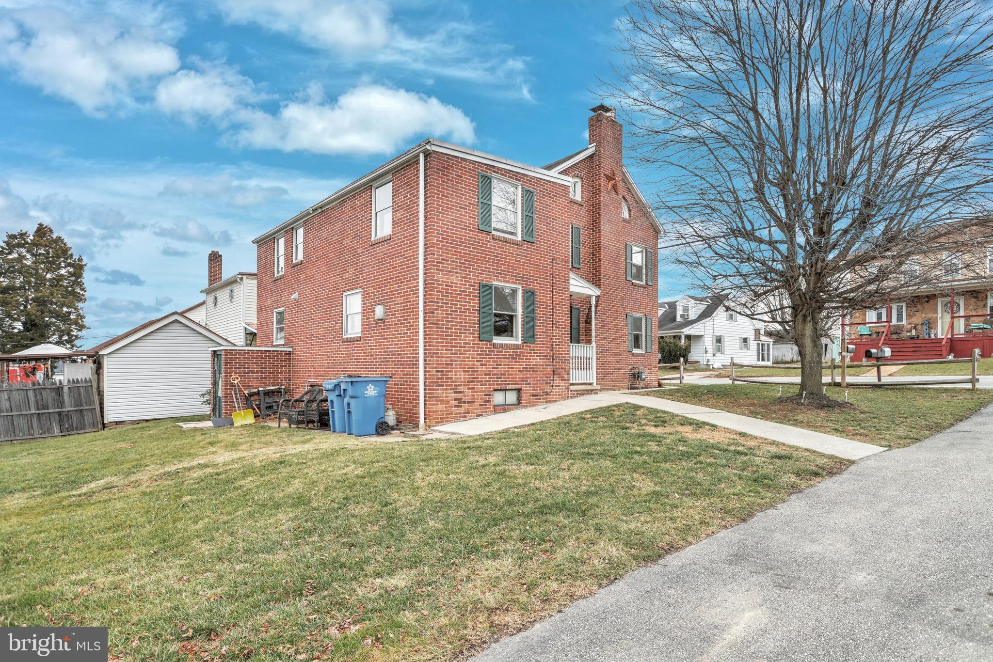 1928 Stoverstown Road Spring Grove, PA 17362 - Photo 9 of 34 Gallery Image 9