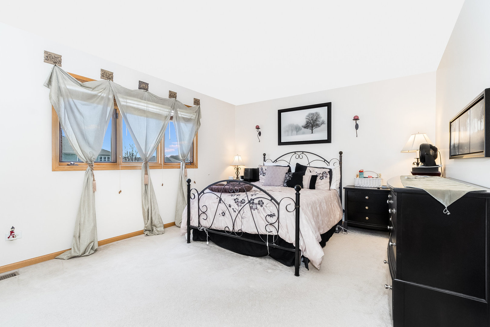 702 Long Ridge Trail Minooka, IL 60447 - Photo 13 of 25 Gallery Image 13