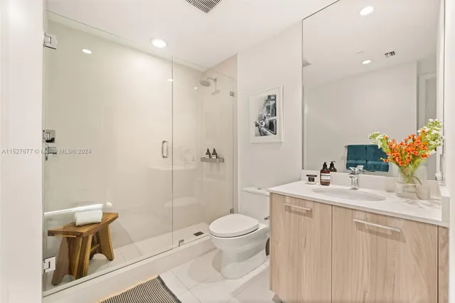 $6,500 | 501 Northeast 31st Street, Unit 2209, Miami, FL 33137