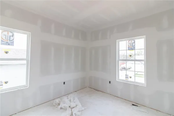 $385,000 | 1006 Deer Run, Warrensburg, MO 64093