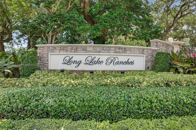 $1,850,000 | 3792 Churchill Downs Drive, Davie, FL 33328