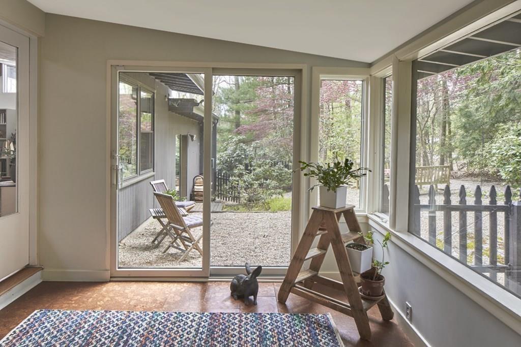 8 Gould Road Lexington, MA 02420 - Photo 9 of 21