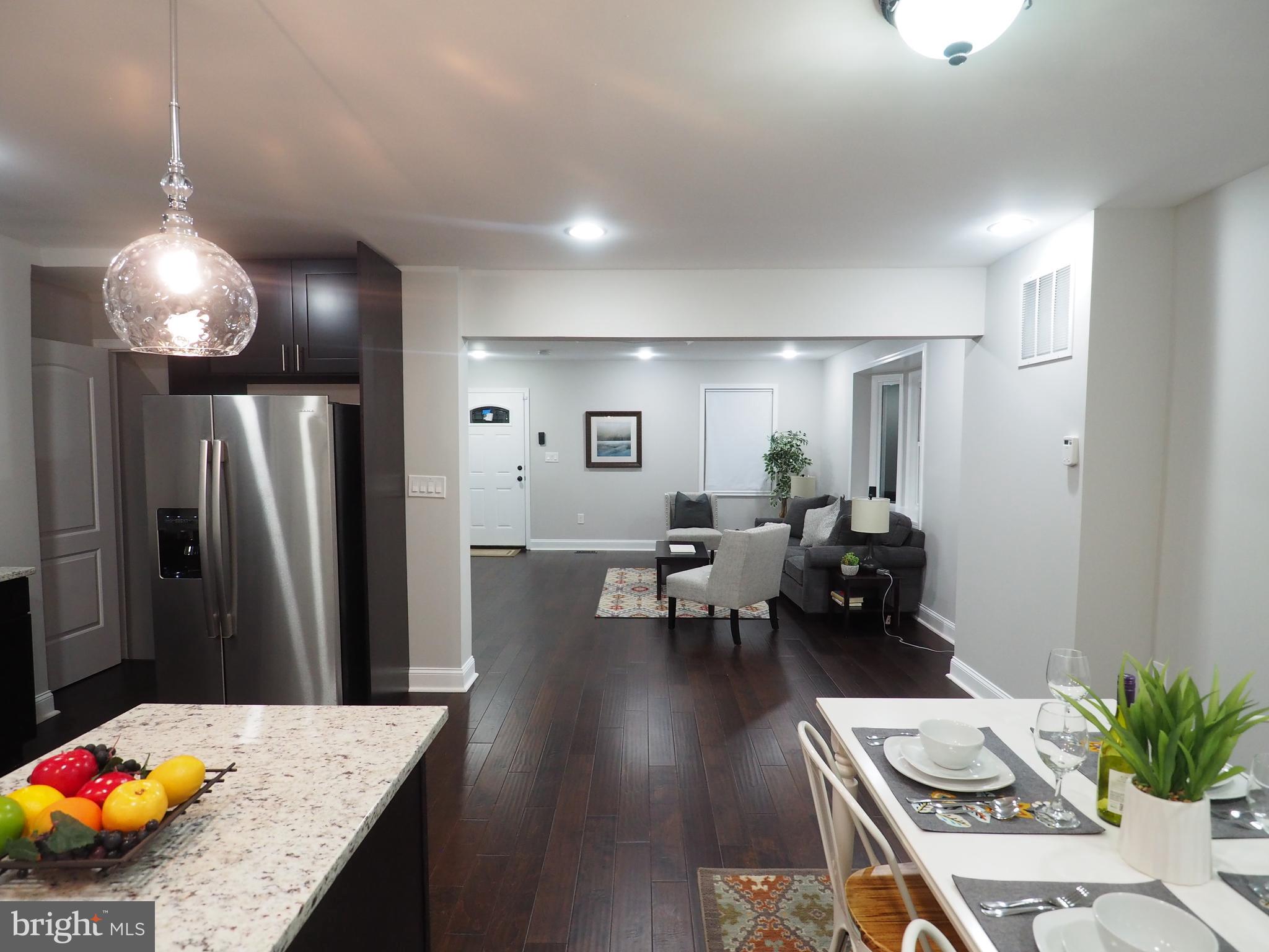 1367 Pentridge Road Baltimore, MD 21239 - Photo 18 of 65 Living Area