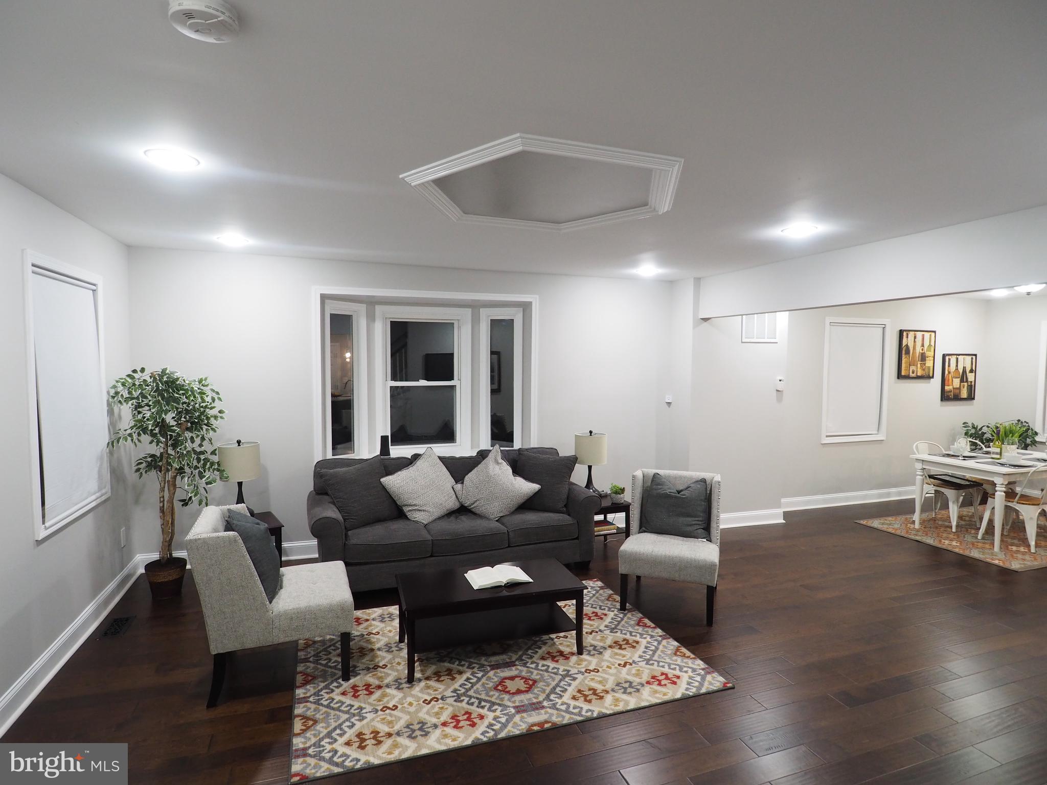 1367 Pentridge Road Baltimore, MD 21239 - Photo 8 of 65 Living Area