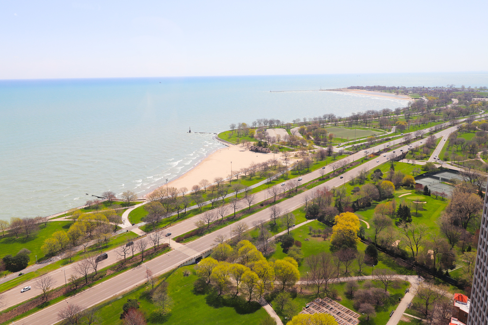 5415 North Sheridan Road, Unit 4805 Chicago, IL 60640 - Photo 18 of 30 a view of a city