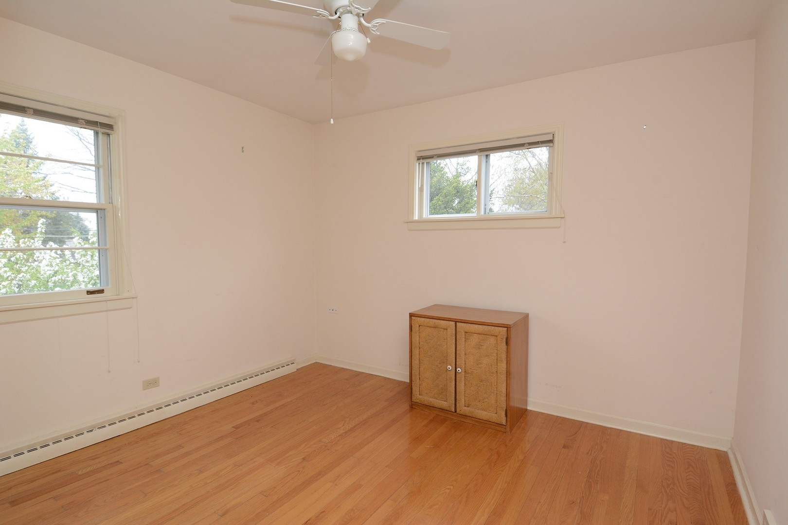 455 Lombard Road Itasca, IL 60143 - Photo 29 of 35 an empty room with a window