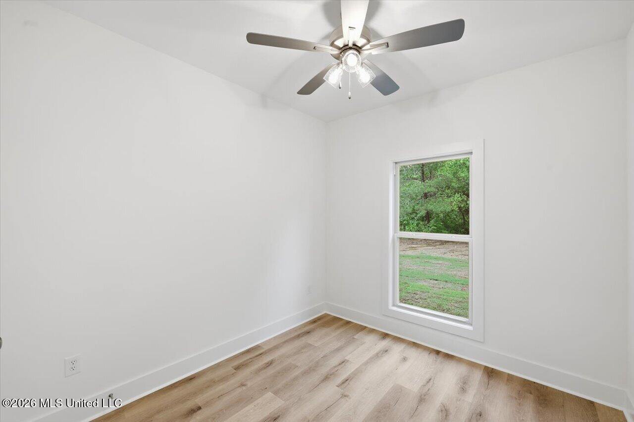 302 Courtney Lane Magee, MS 39111 - Photo 22 of 28 22-302 Courtney Lane _ Hometoursms.com