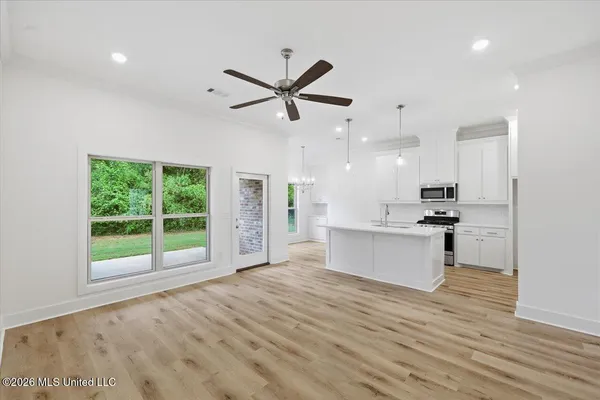 $244,900 | 302 Courtney Lane, Magee, MS 39111