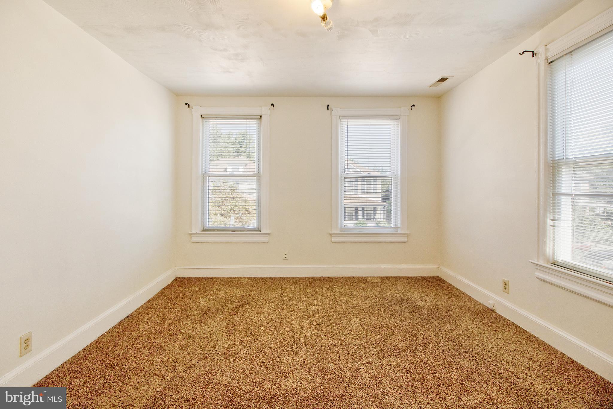 4507 Burlington Road Hyattsville, MD 20781 - Photo 30 of 51