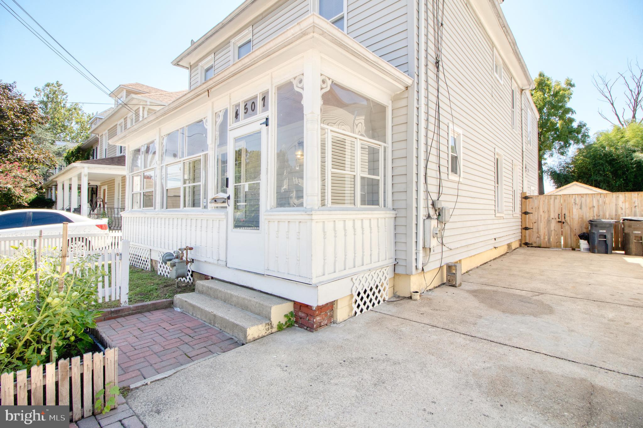 4507 Burlington Road Hyattsville, MD 20781 - Photo 6 of 51