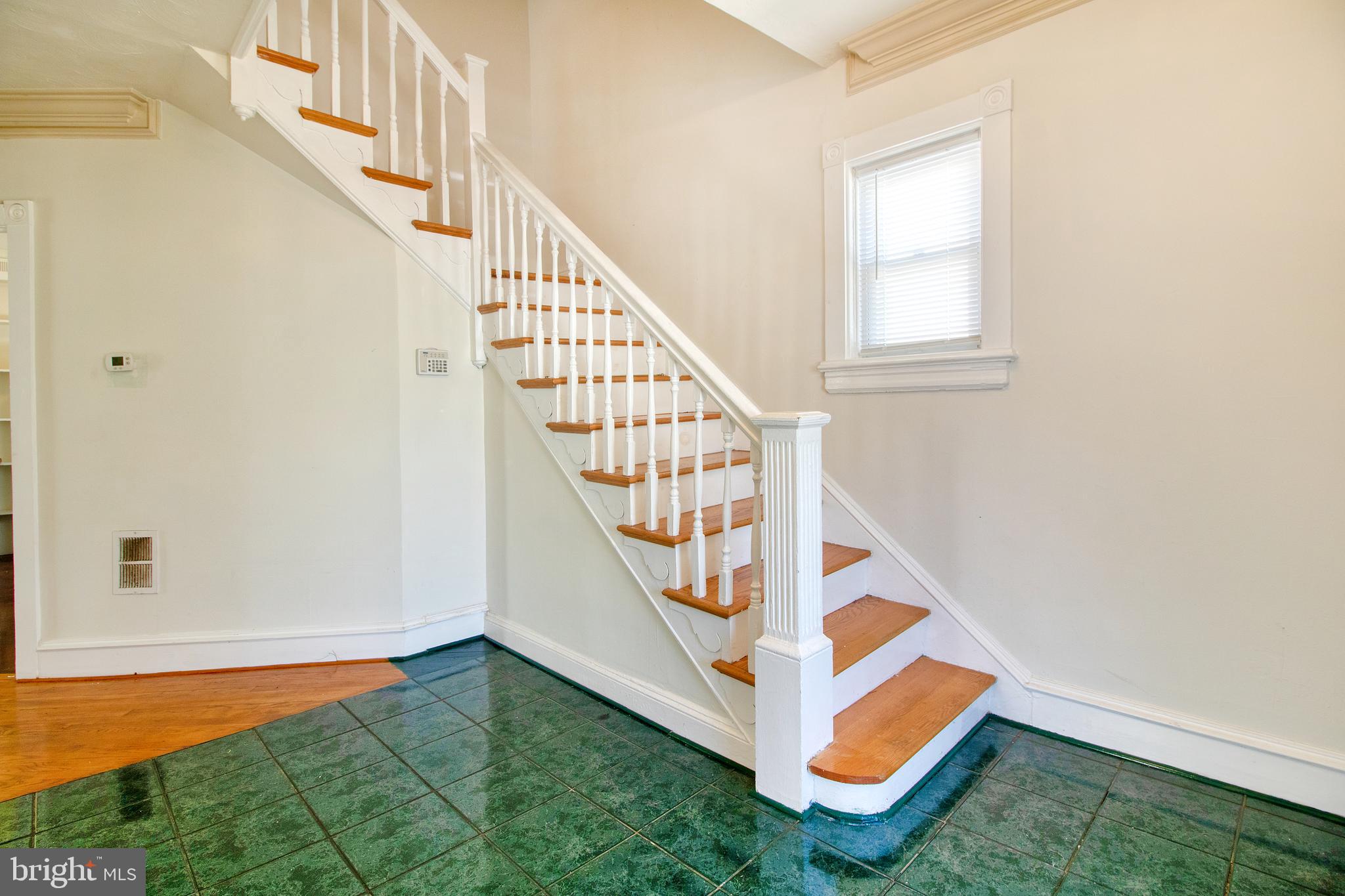 4507 Burlington Road Hyattsville, MD 20781 - Photo 8 of 51