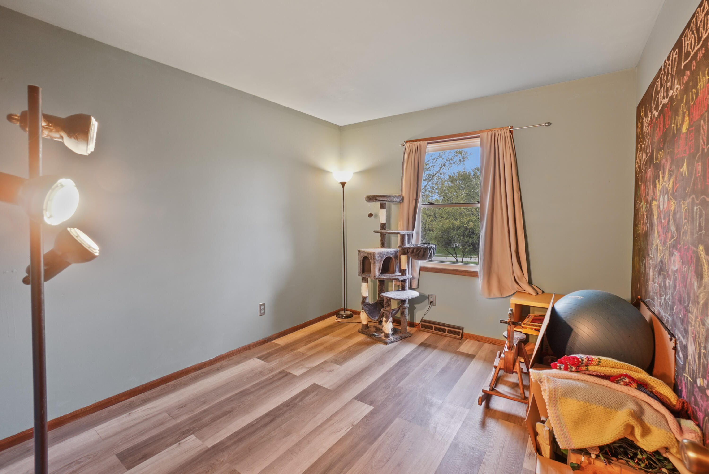 W293S3017 Ancestral Drive Genesee, WI 53188 - Photo 19 of 29 Bedroom 3