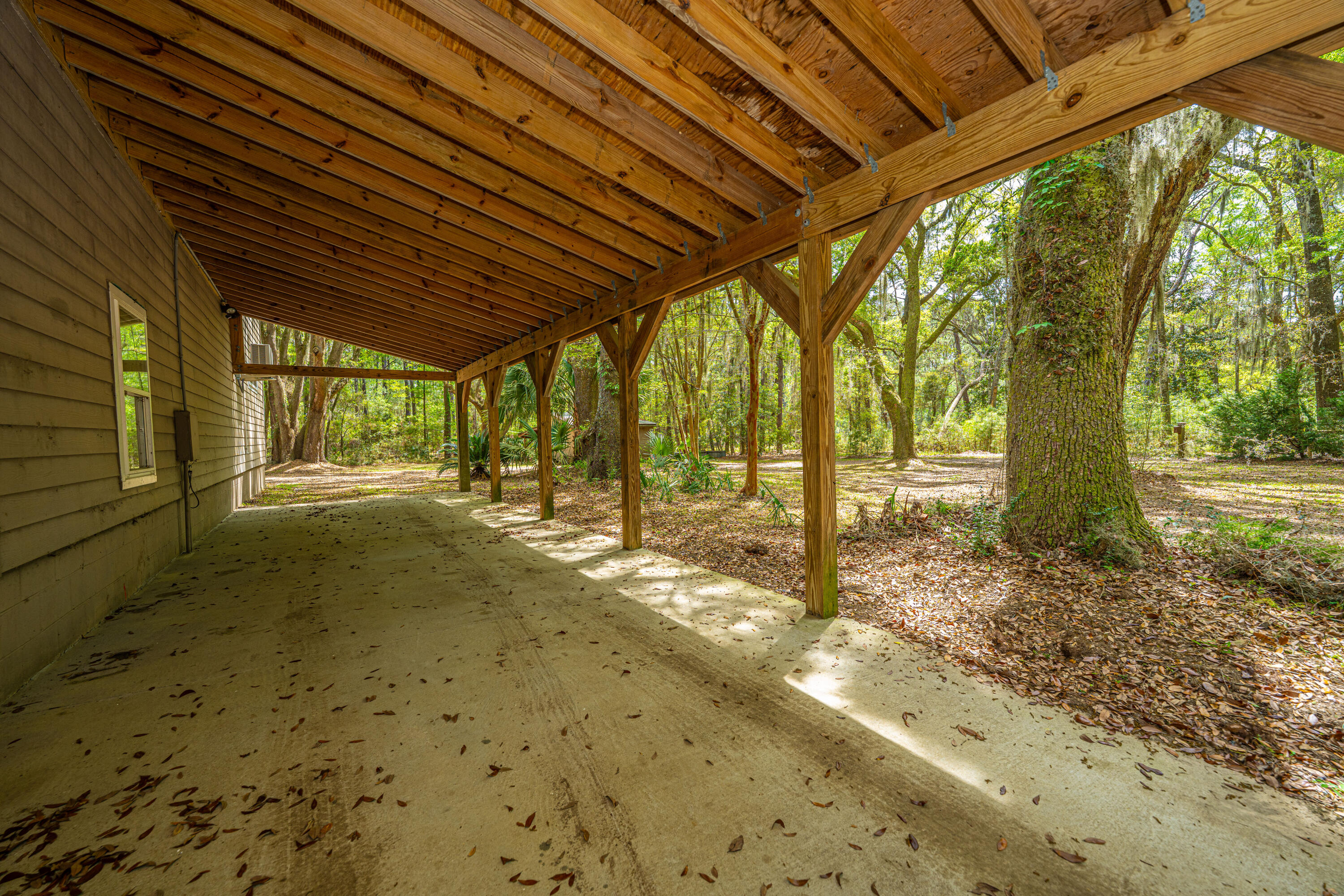 8389 Chisolm Plantation Road Edisto Island, SC 29438 - Photo 23 of 62 8389ChisolmPlantationRd044