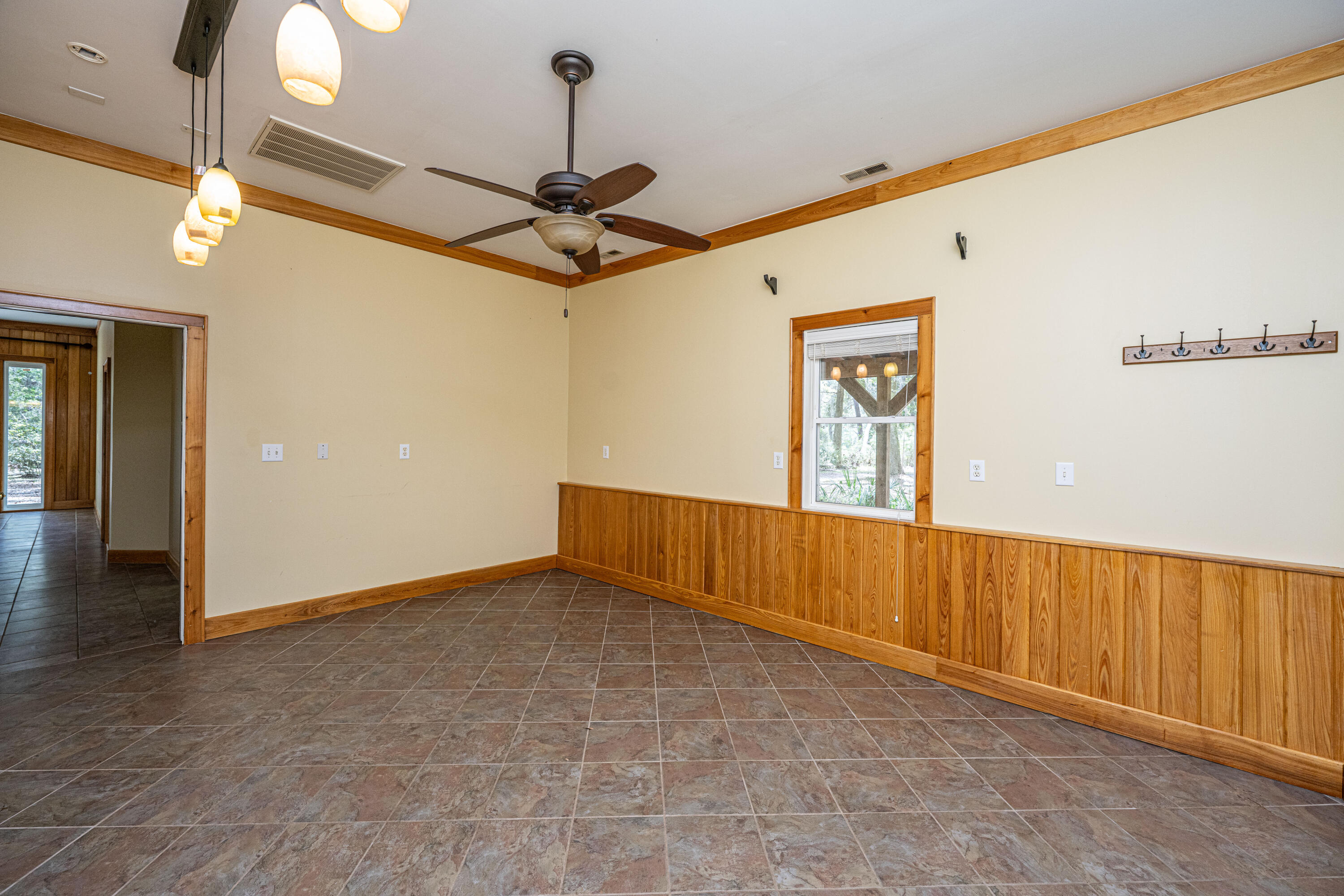 8389 Chisolm Plantation Road Edisto Island, SC 29438 - Photo 27 of 62 8389ChisolmPlantationRd046