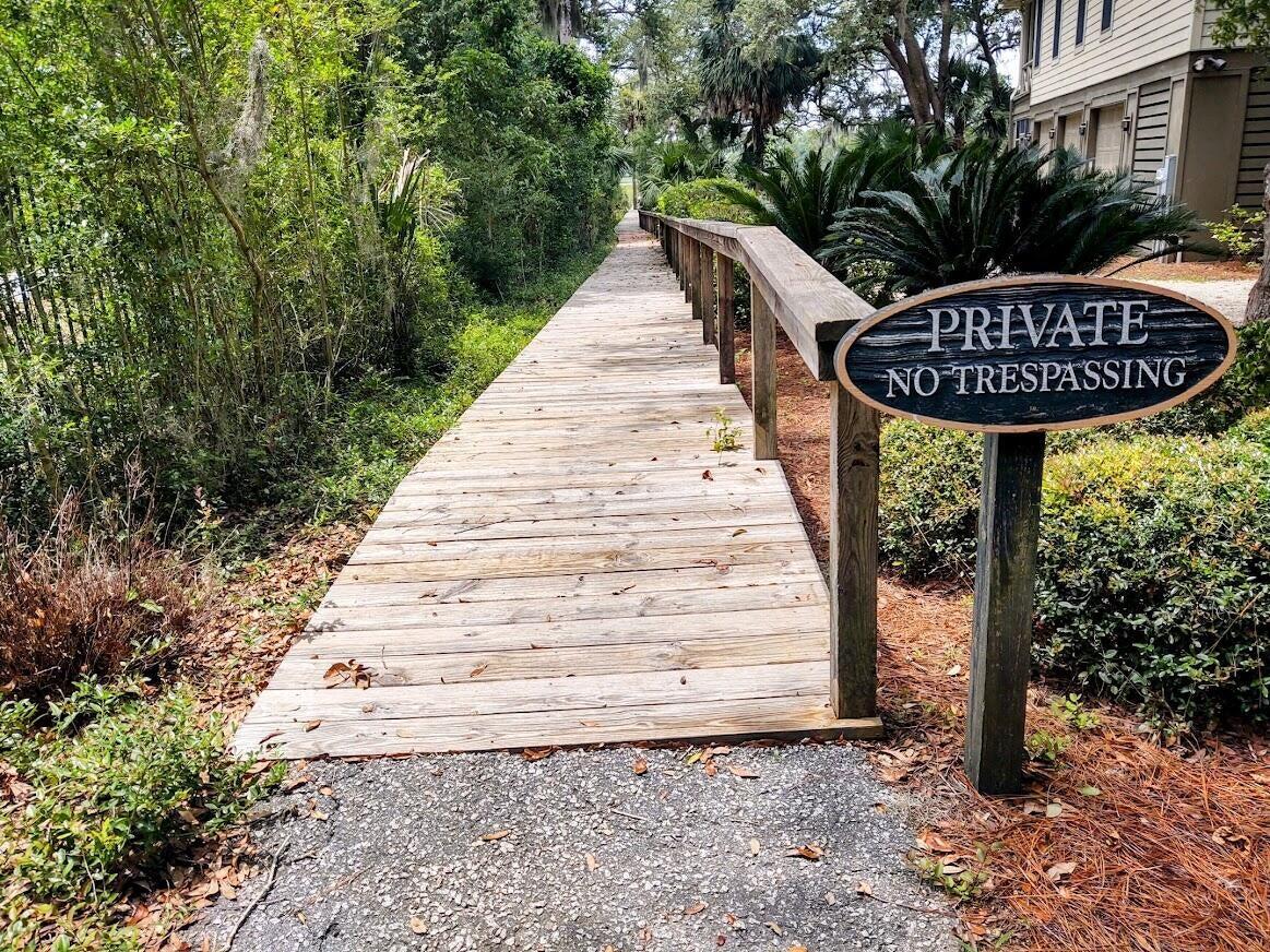 8389 Chisolm Plantation Road Edisto Island, SC 29438 - Photo 3 of 62 Middleton Dock walkway