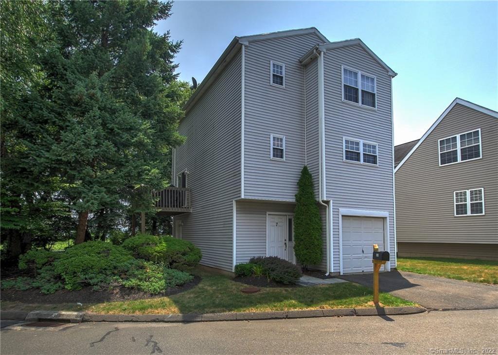 2390 State Street, Unit L7F Hamden, CT 06517 - Photo 1 of 1