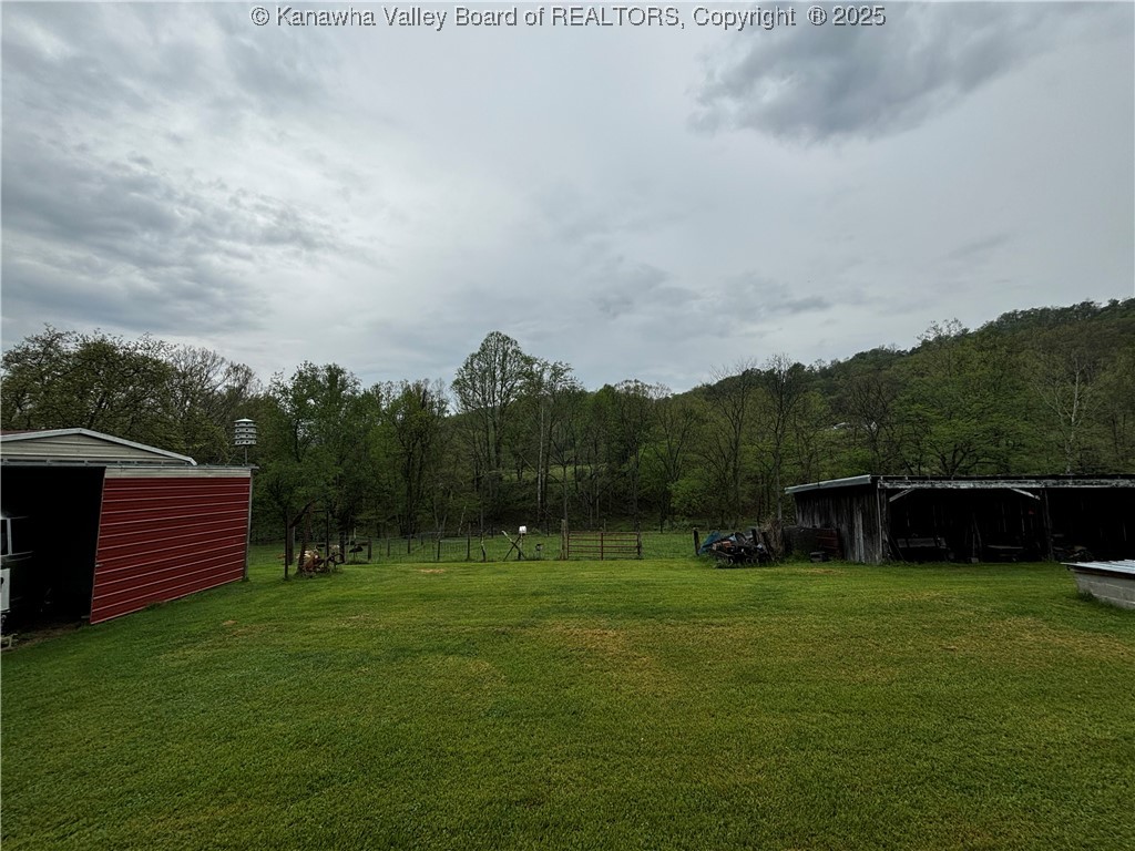 2951 McComas Road Barboursville, WV 25504 - Photo 5 of 7 Gallery Image 5