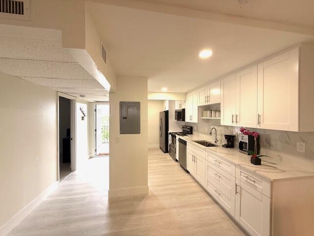 4 Royal Palm Way, Unit 601 Boca Raton, FL 33432 - Photo 47 of 59 4 Royal- Pic 46