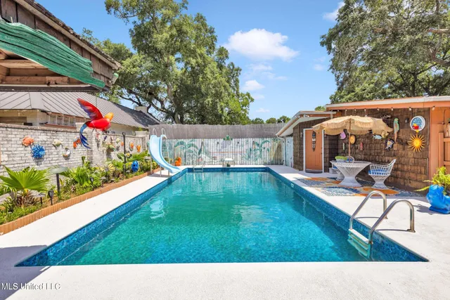 $1,350,000 | 1456 Beach Boulevard, Biloxi, MS 39530