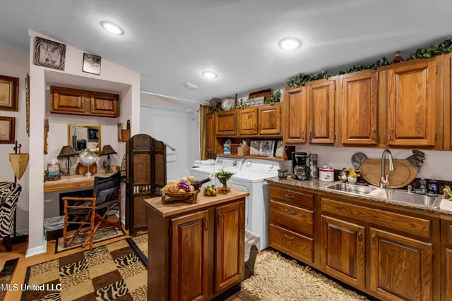 $1,350,000 | 1456 Beach Boulevard, Biloxi, MS 39530