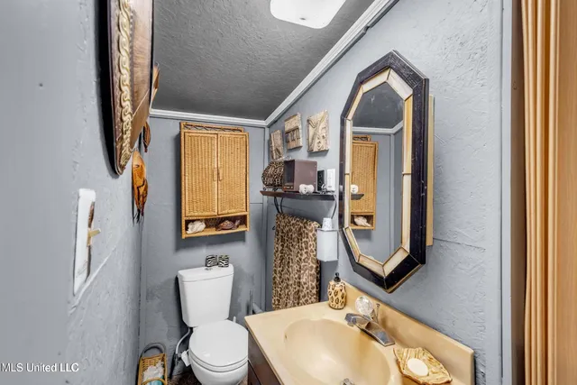 $1,350,000 | 1456 Beach Boulevard, Biloxi, MS 39530