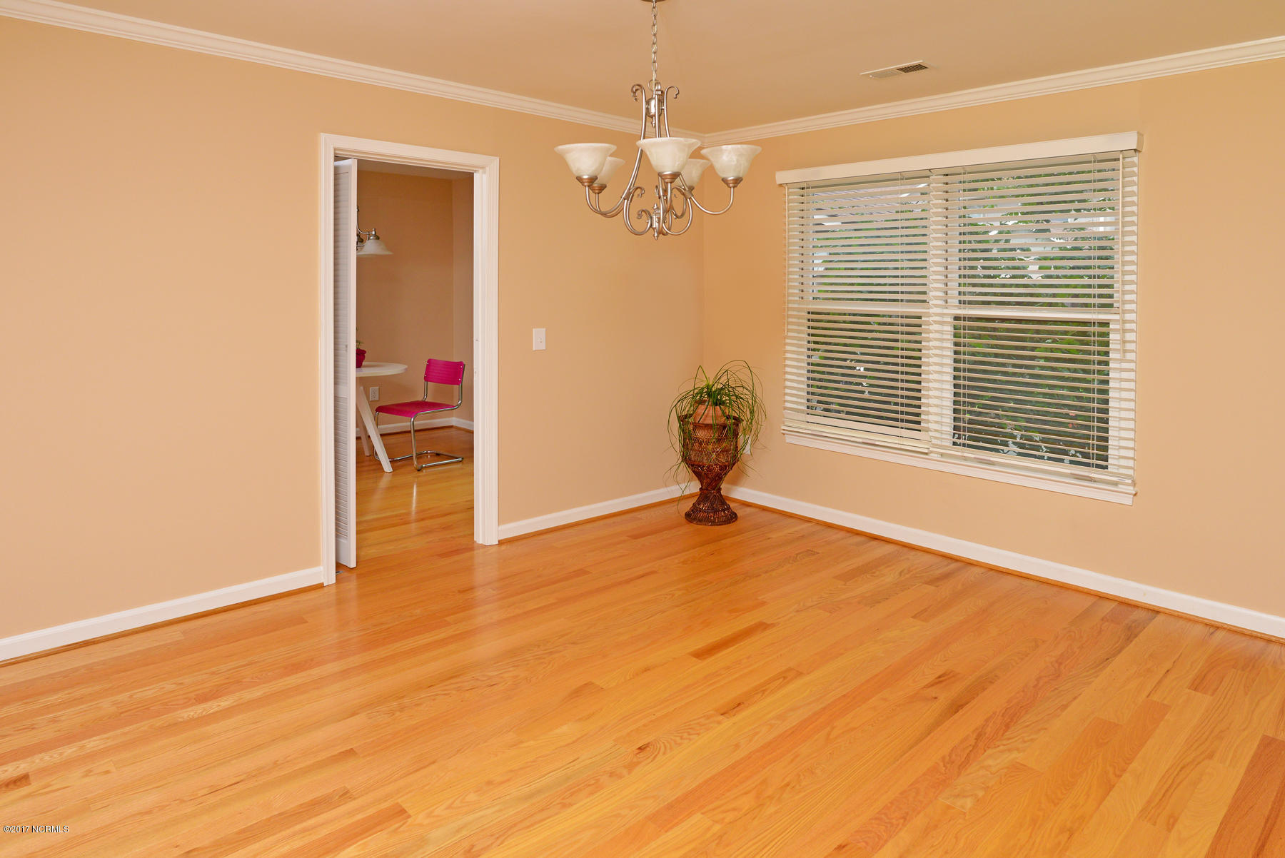 1864 Quail Ridge Road, Unit P Greenville, NC 27858 - Photo 7 of 28 1864 Quail Ridge Unit P-00016
