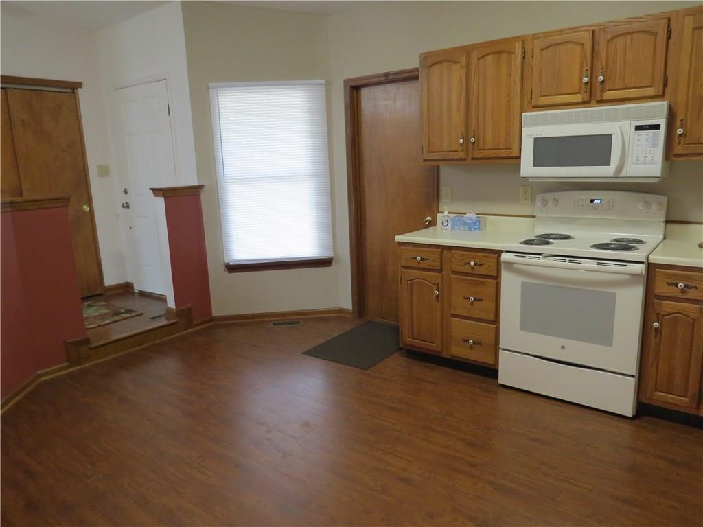 8112 North Payne Road Indianapolis, IN 46268 - Photo 7 of 23 Gallery Image 7