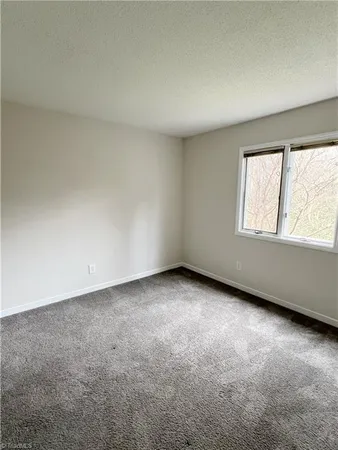 $1,795 | 210 South Lindell Road, Unit E, Greensboro, NC 27403