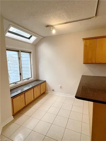 $1,795 | 210 South Lindell Road, Unit E, Greensboro, NC 27403