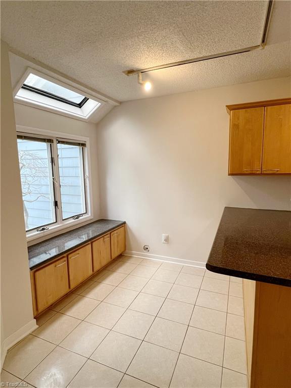 210 South Lindell Road, Unit E Greensboro, NC 27403 - Photo 8 of 28