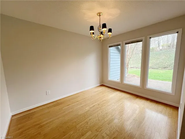 $1,795 | 210 South Lindell Road, Unit E, Greensboro, NC 27403