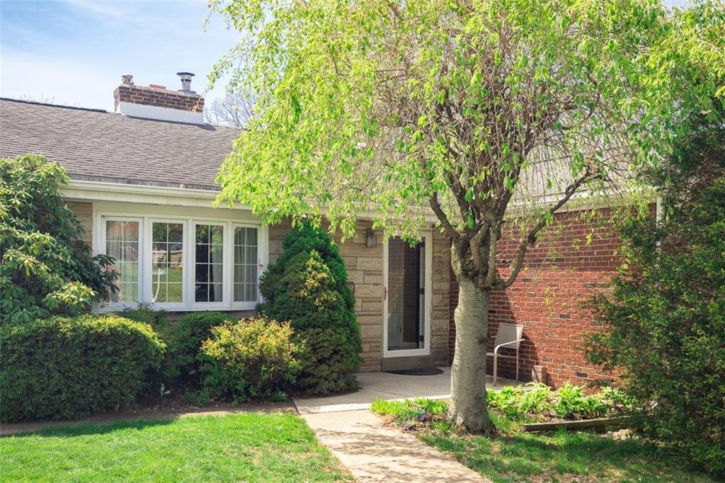 1232 Varner Road Pittsburgh, PA 15227 - Photo 2 of 23 Gallery Image 2