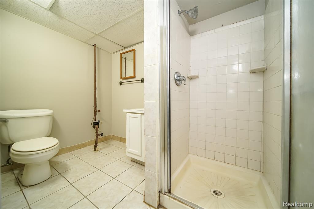 32100 Ruehle Avenue Warren, MI 48093 - Photo 49 of 54