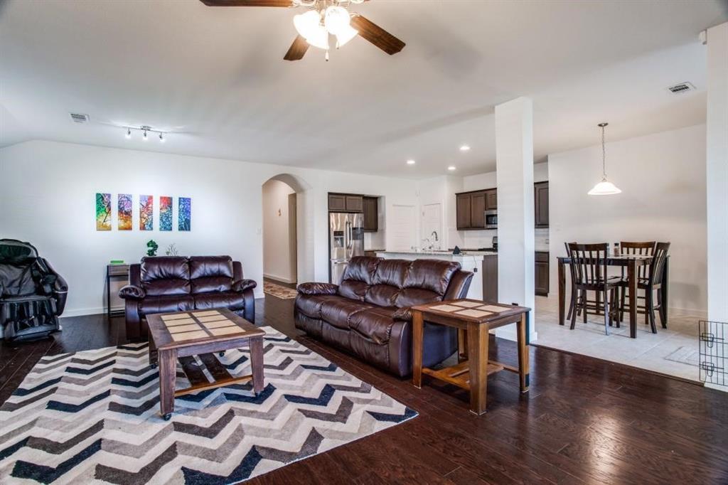 1905 Ranch Trail Road Aubrey, TX 76227 - Photo 5 of 14